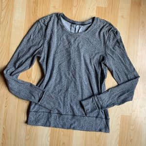 Lululemon Grey Black Chevron Long Sleeve Top